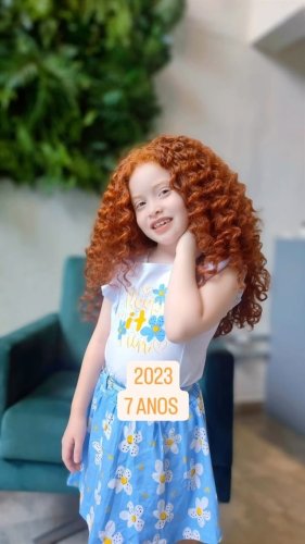 Video post from mixedchickshair.