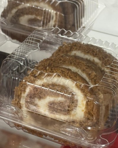 Photo post from marquettescakestudio.