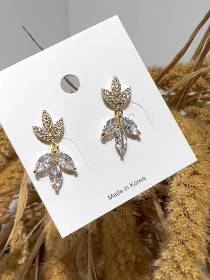 Carousel post from blingtw.