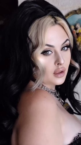 Video post from annabelles_wigs.