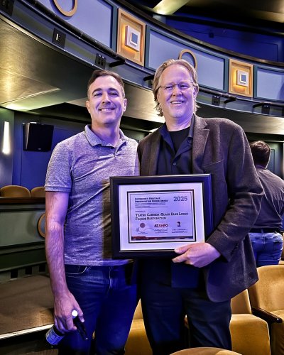 Carousel post from teatro_carmen.