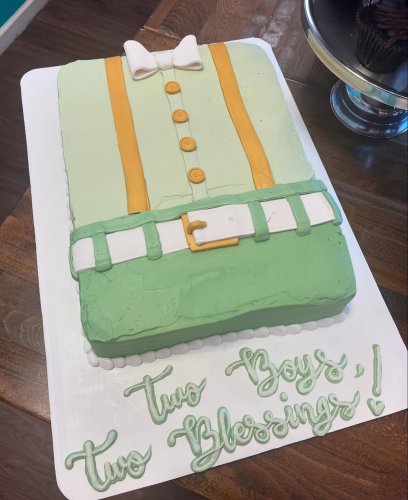 Photo post from smallcakestyler.