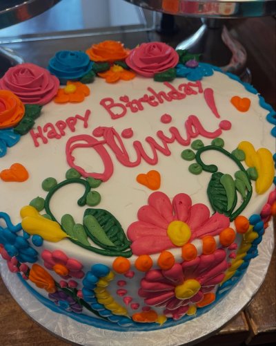 Photo post from smallcakestyler.