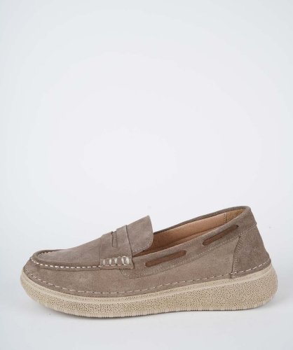 Carousel post from ossoshoes.