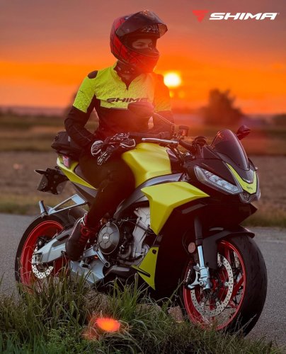 Photo post from motomax.