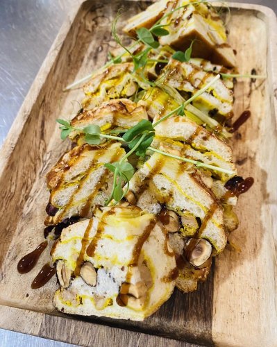 Photo post from miditreizepontarlier.