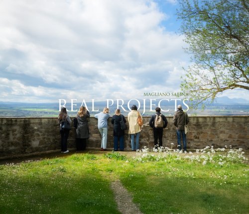 Carousel post from aurrome.