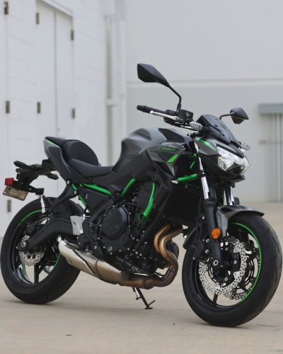 Carousel post from bertsmegamall.