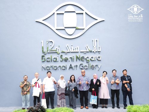 PostPhoto