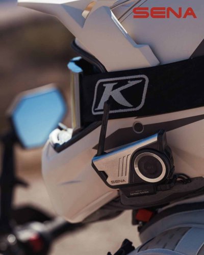 Photo post from motomax.