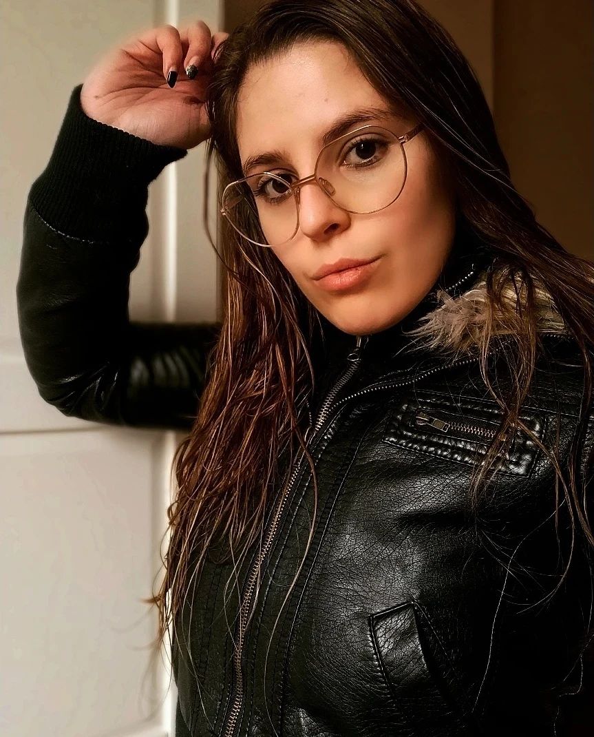 Carousel post from jujukeee.