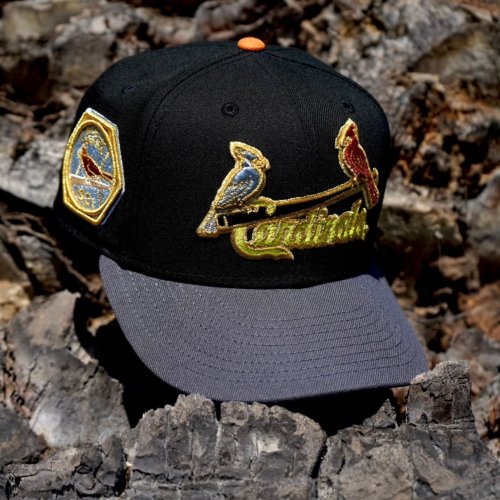 Carousel post from exclusive.fitted.