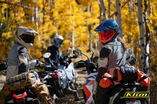 Photo post from motomax.