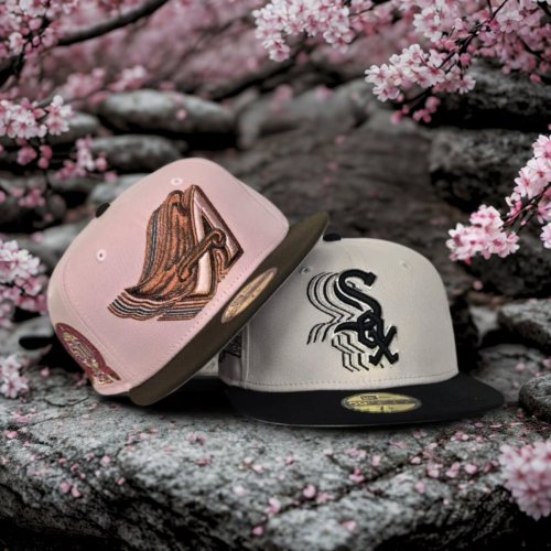 Carousel post from exclusive.fitted.