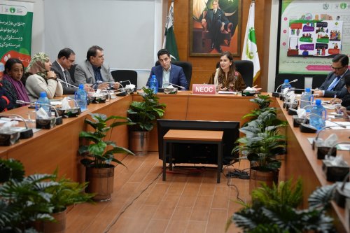 Carousel post from pakfightspolio.