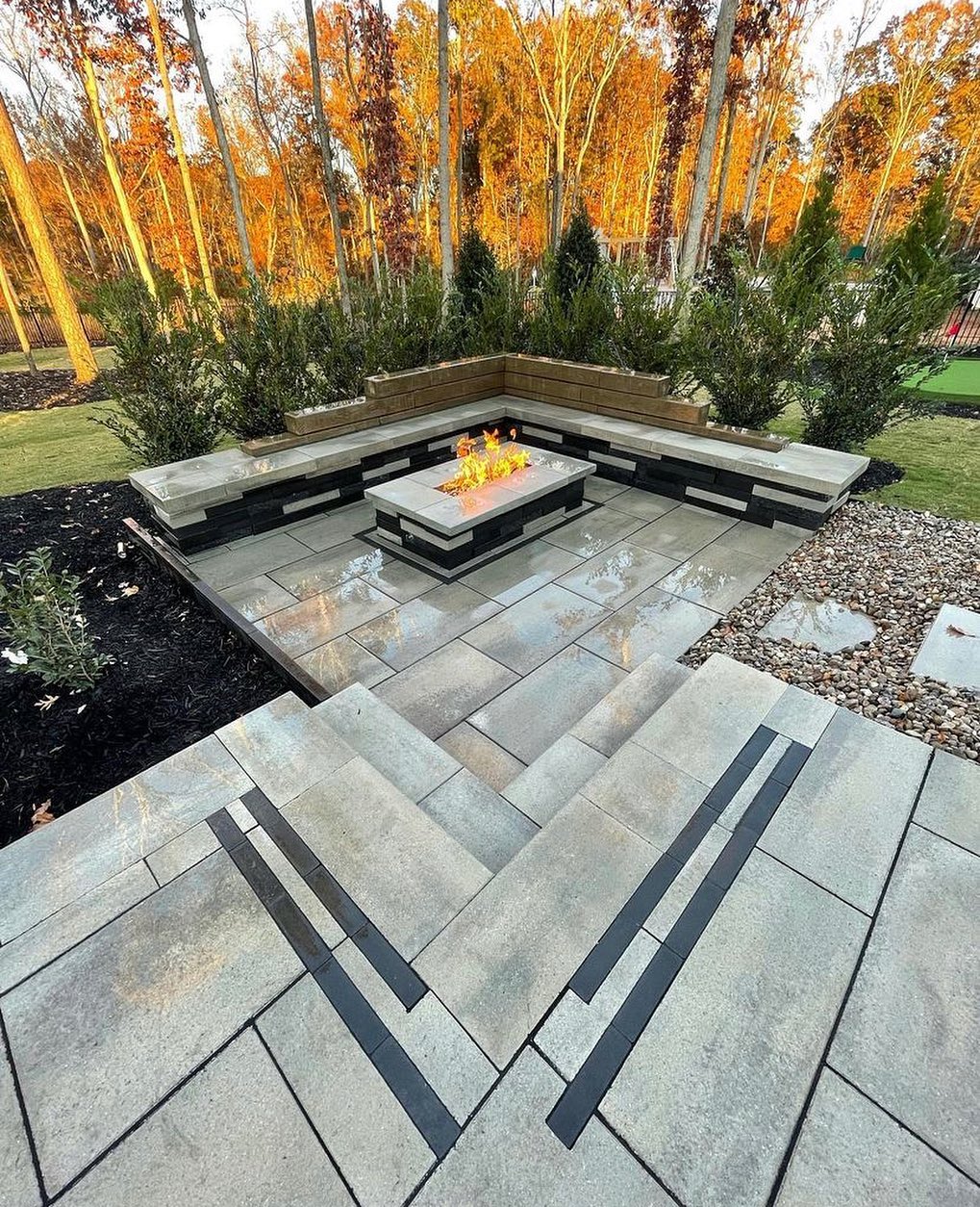 Photo post from techobloc.