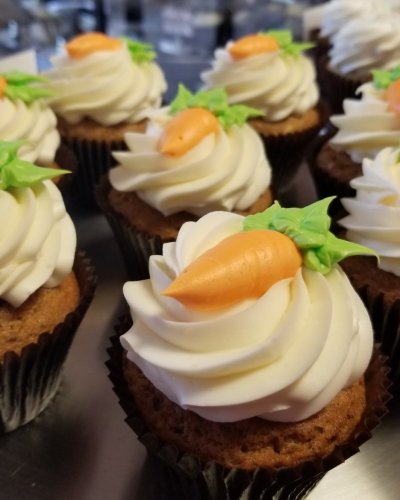 Photo post from smallcakestyler.