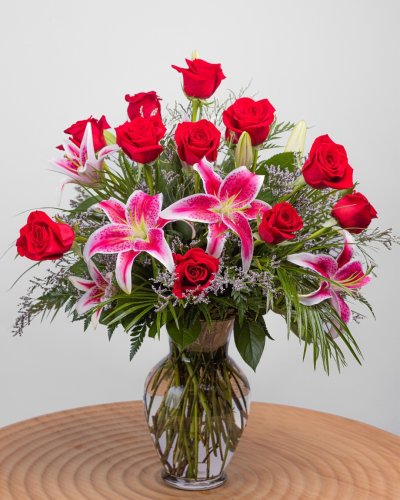 Photo post from thefamilyflowers.