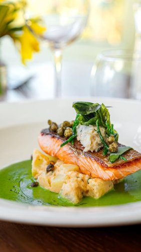 Video post from themoathouse.