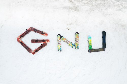 Carousel post from gnusnowboards.
