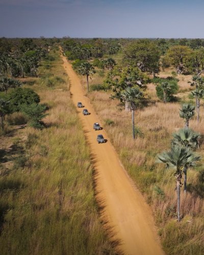 Carousel post from salonautolyon.