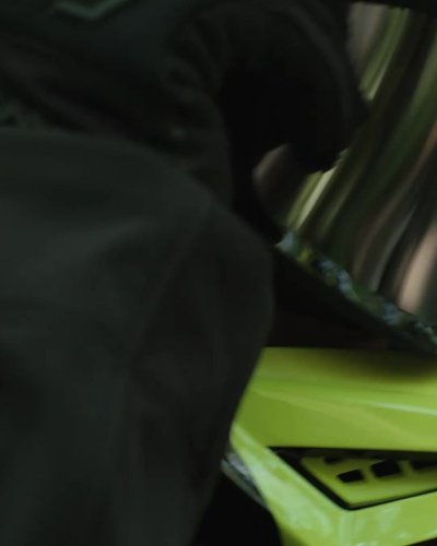 Video post from bertsmegamall.