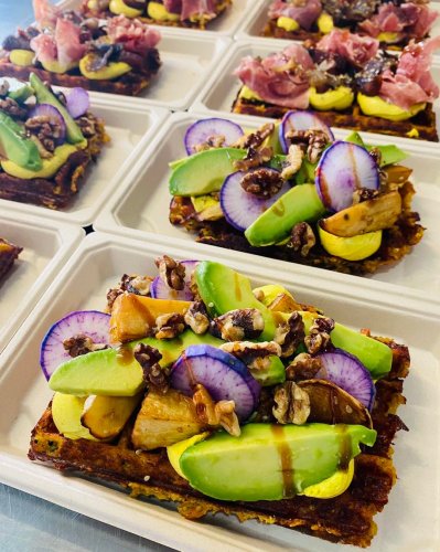 Carousel post from miditreizepontarlier.