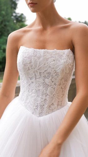 Video post from lelitebridal.