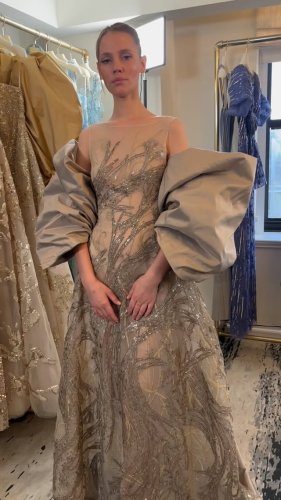 Video post from jolibride.