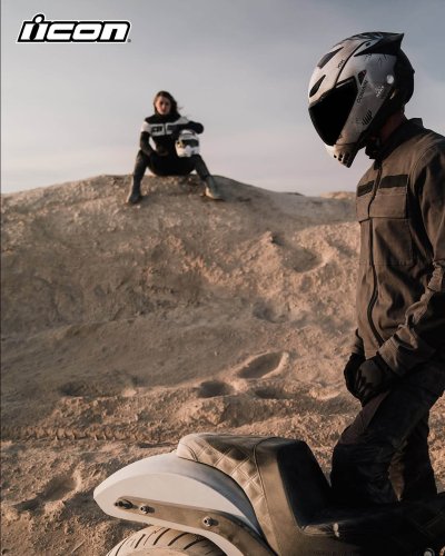 Photo post from motomax.