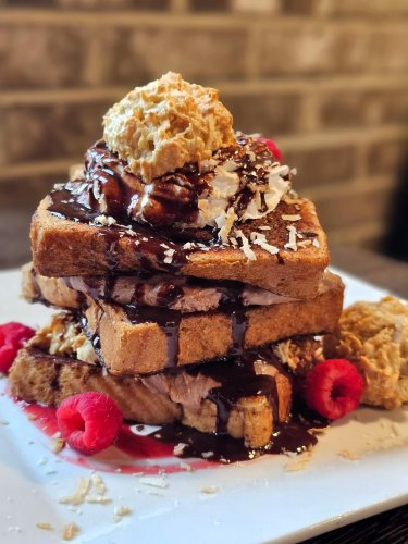 Photo post from laurasbarandgrill.