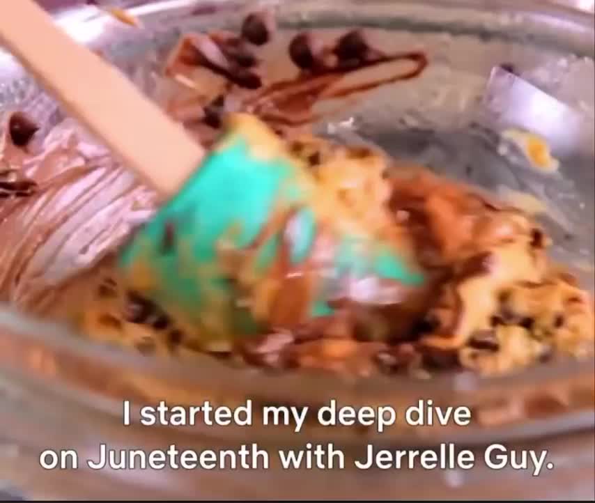 Video post from mixedchickshair.