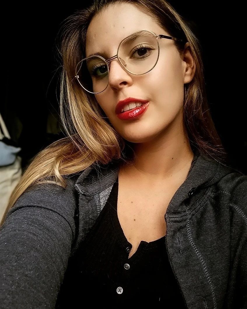 Carousel post from jujukeee.