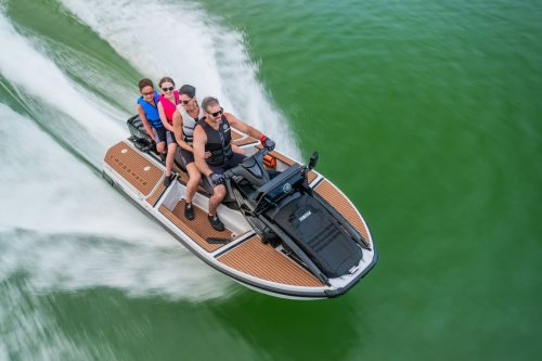 Photo post from bertsmegamall.