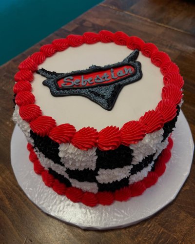 Photo post from smallcakestyler.