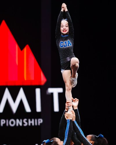 Carousel post from harpergrace____.