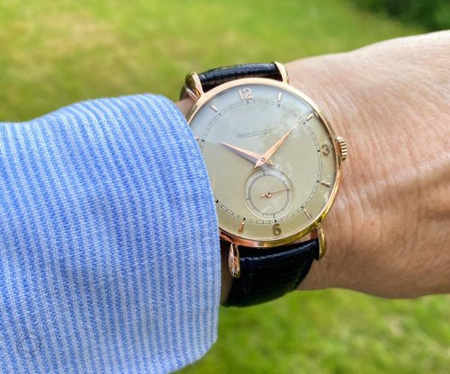 Carousel post from schoenesammleruhren.