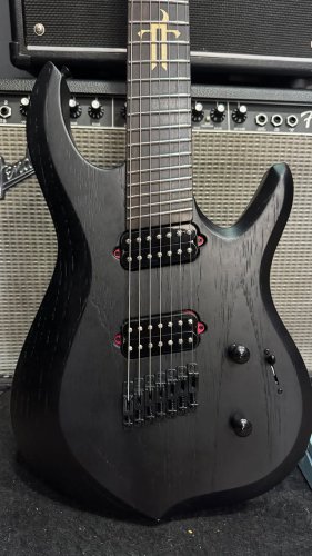 Video post from miyatamusic.
