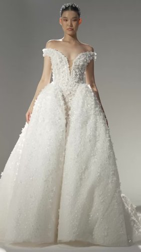 Video post from jolibride.