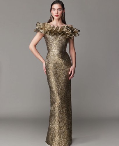 Carousel post from jolibride.