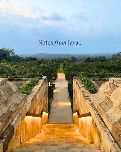 Carousel post from bluesky.escapes.