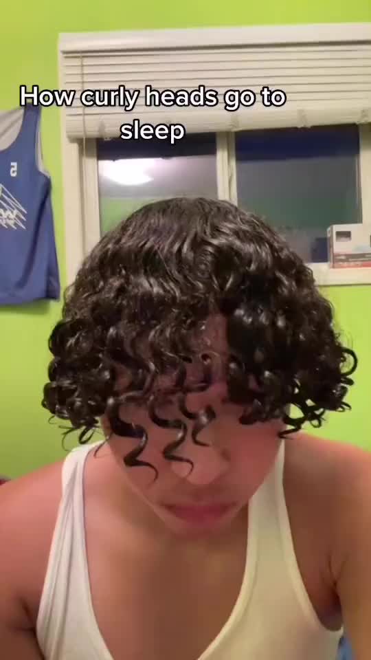Video post from mixedchickshair.