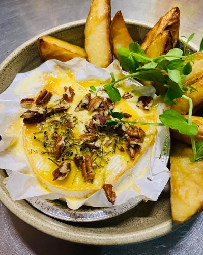 Photo post from miditreizepontarlier.