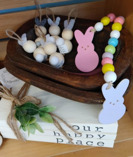 Carousel post from niftygiftynorfolk.