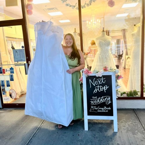 Photo post from thecurvybridenj.