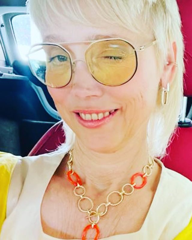 Photo post from elliefashionellie.