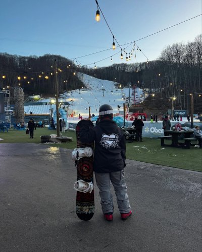 Carousel post from tnkrbel_13.