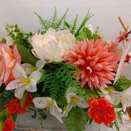 Carousel post from niftygiftynorfolk.