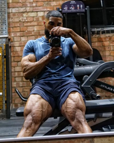 Carousel post from ph_gains.