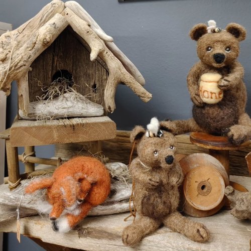 Carousel post from niftygiftynorfolk.